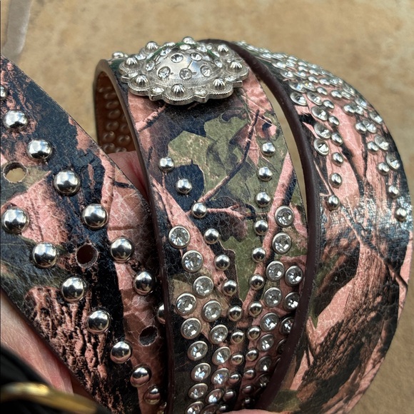 Genuine Leather rhinestone, pink and brown fashion belt XL 41” Montana West